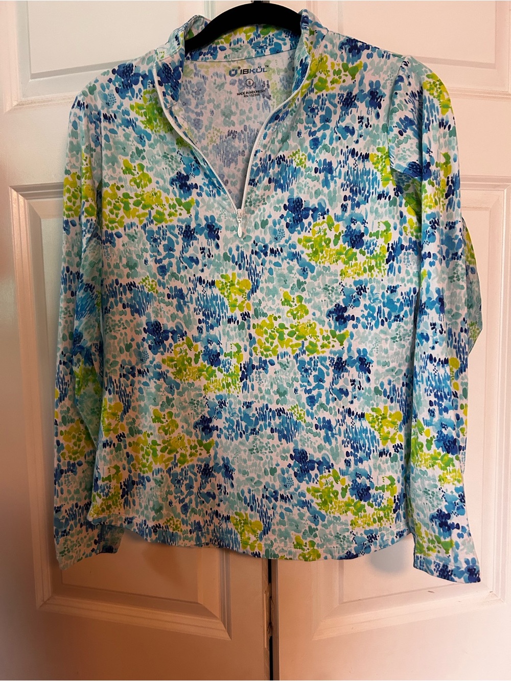 IBKUL Blue Green Floral Button-Down Shirt